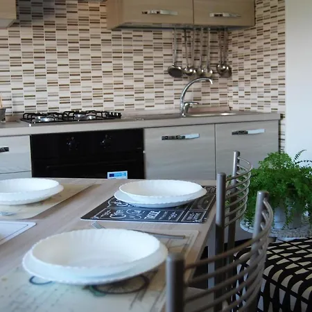 Crisvan Apart Otel