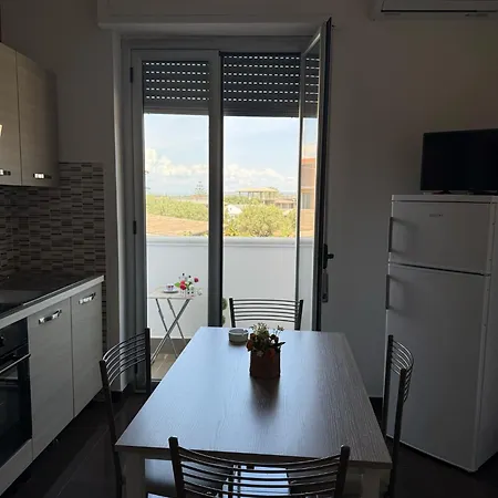 Lejlighedshotel Crisvan 3*