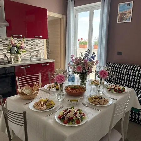 Hotel apartamentowy Crisvan 3*